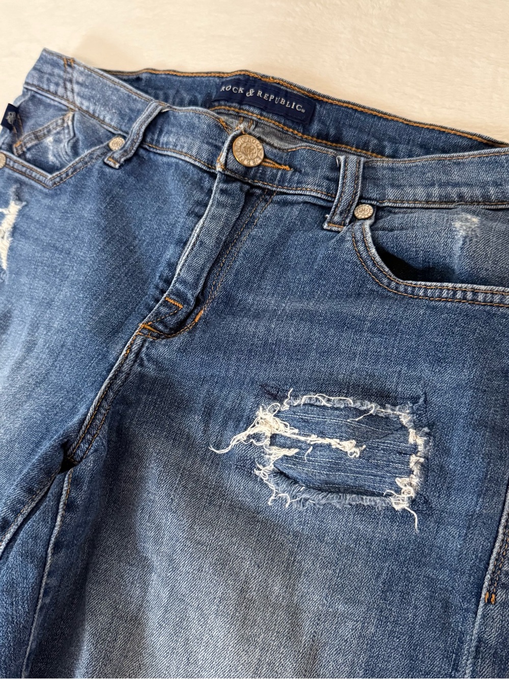 Rock & Republic Bumpershoot Womens 12 Denim Shorts Distressed Frayed Bermuda